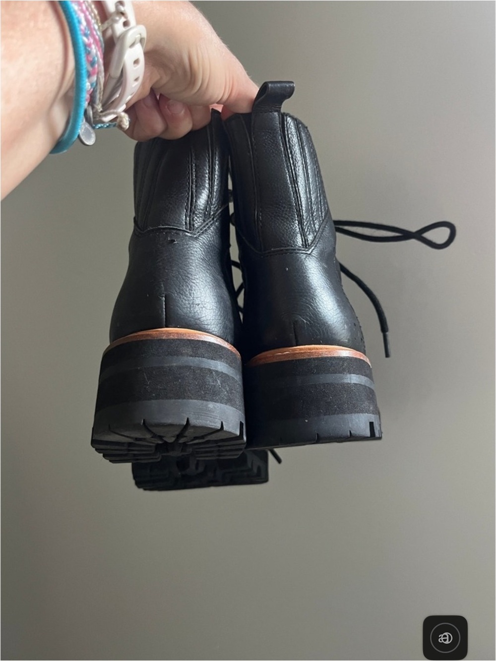 Marc Fisher Black Leather Shearling Combat Hiker Boots 6 Gorpcore Nordic Cabin - Picture 5 of 9